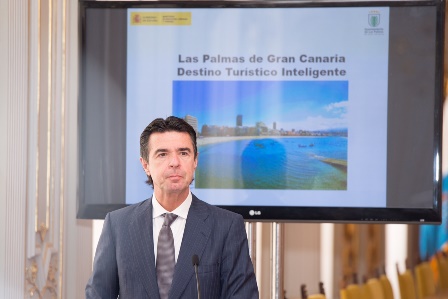 El ministro explica el plan de Las Palmas como destino turístico inteligente