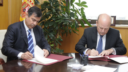 Momento de la firma