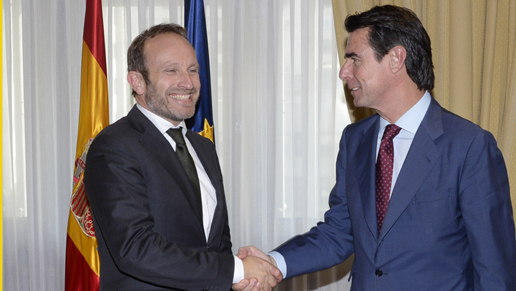 ministro de Industria, Energía y Turismo y ministro de Asuntos Exteriores de Dinamarca